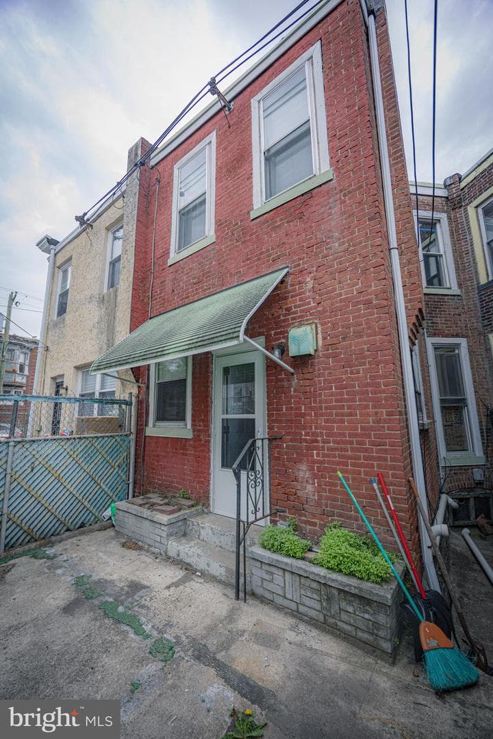 1464 N 62nd Street photo 32