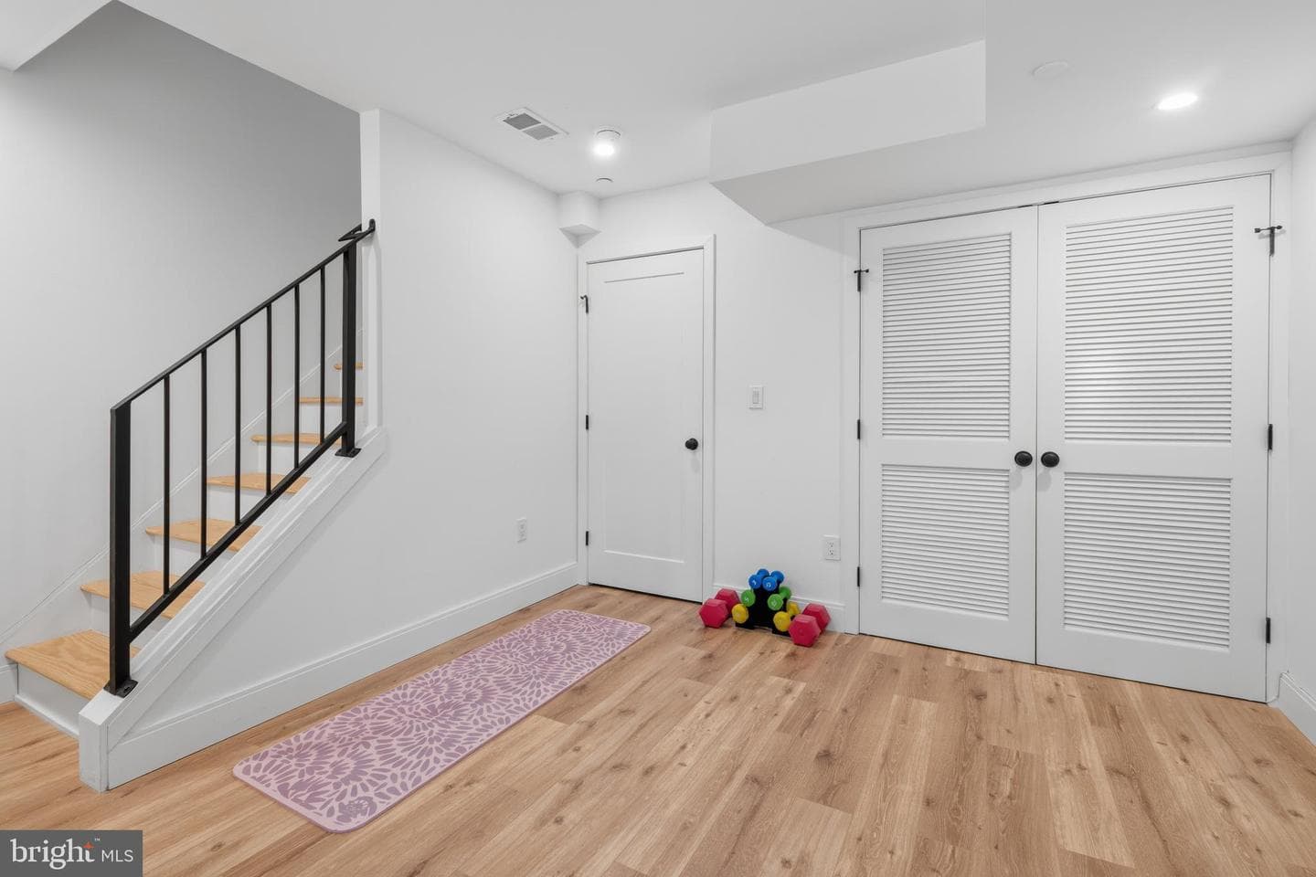 6671 Ross Street photo 27