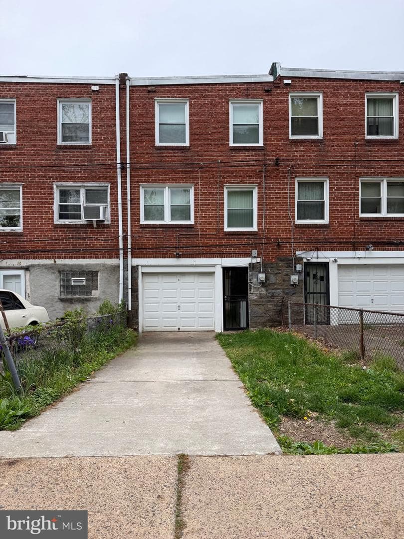 7625 Thouron Avenue photo 3