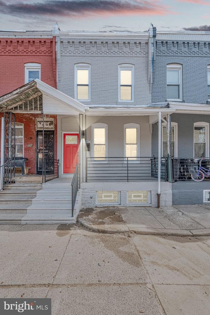 5540 W Oxford Street, Philadelphia
