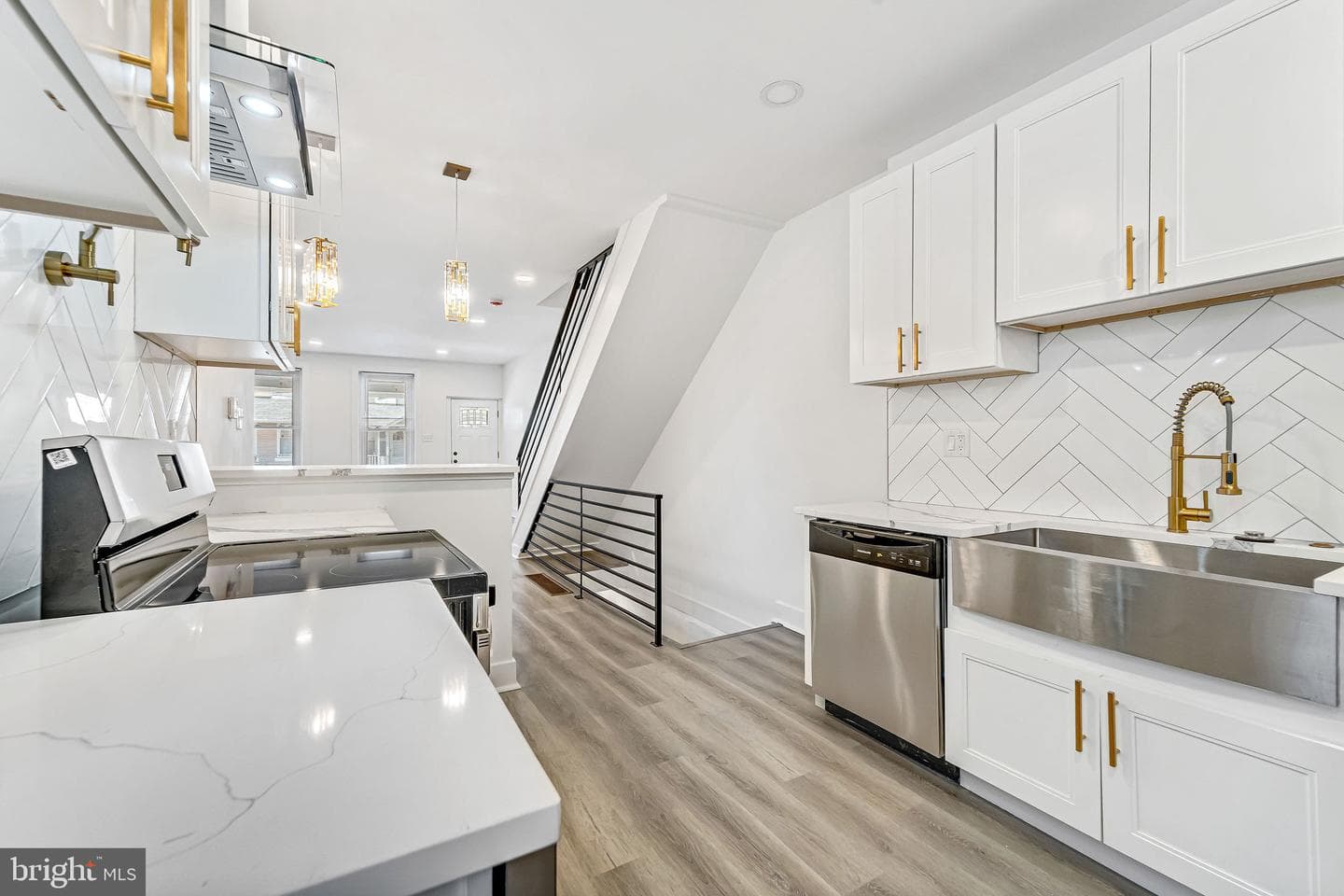5540 W Oxford Street photo 10