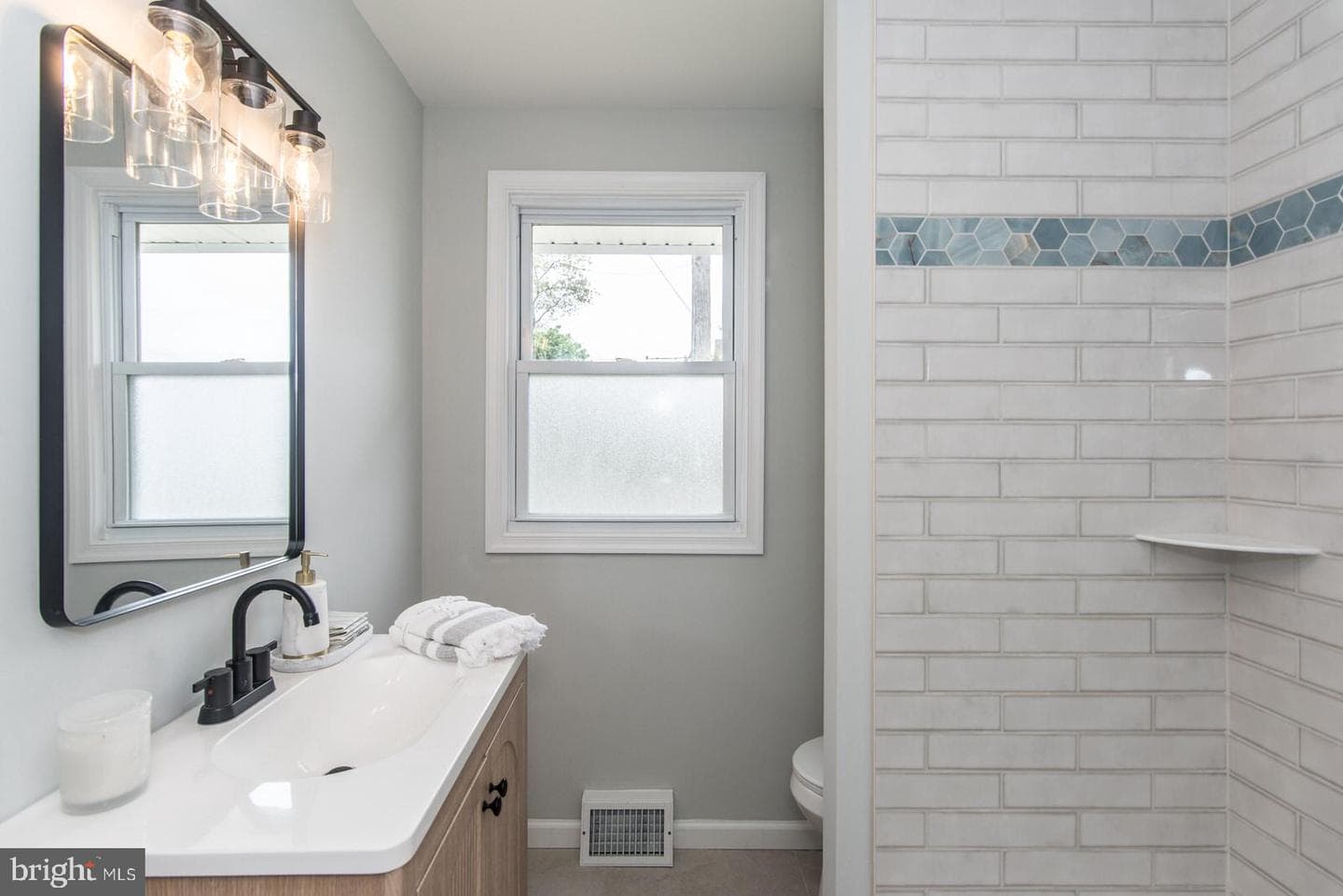 7901 Verree Road photo 31