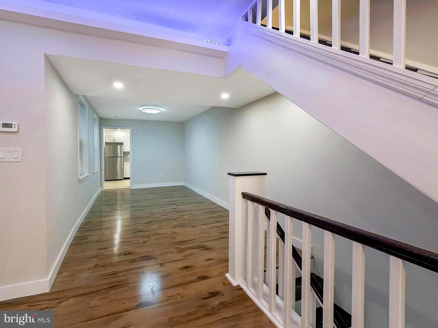 534 W Huntingdon Street photo 3