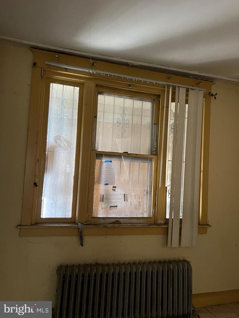 838 Snyder Avenue, Philadelphia
