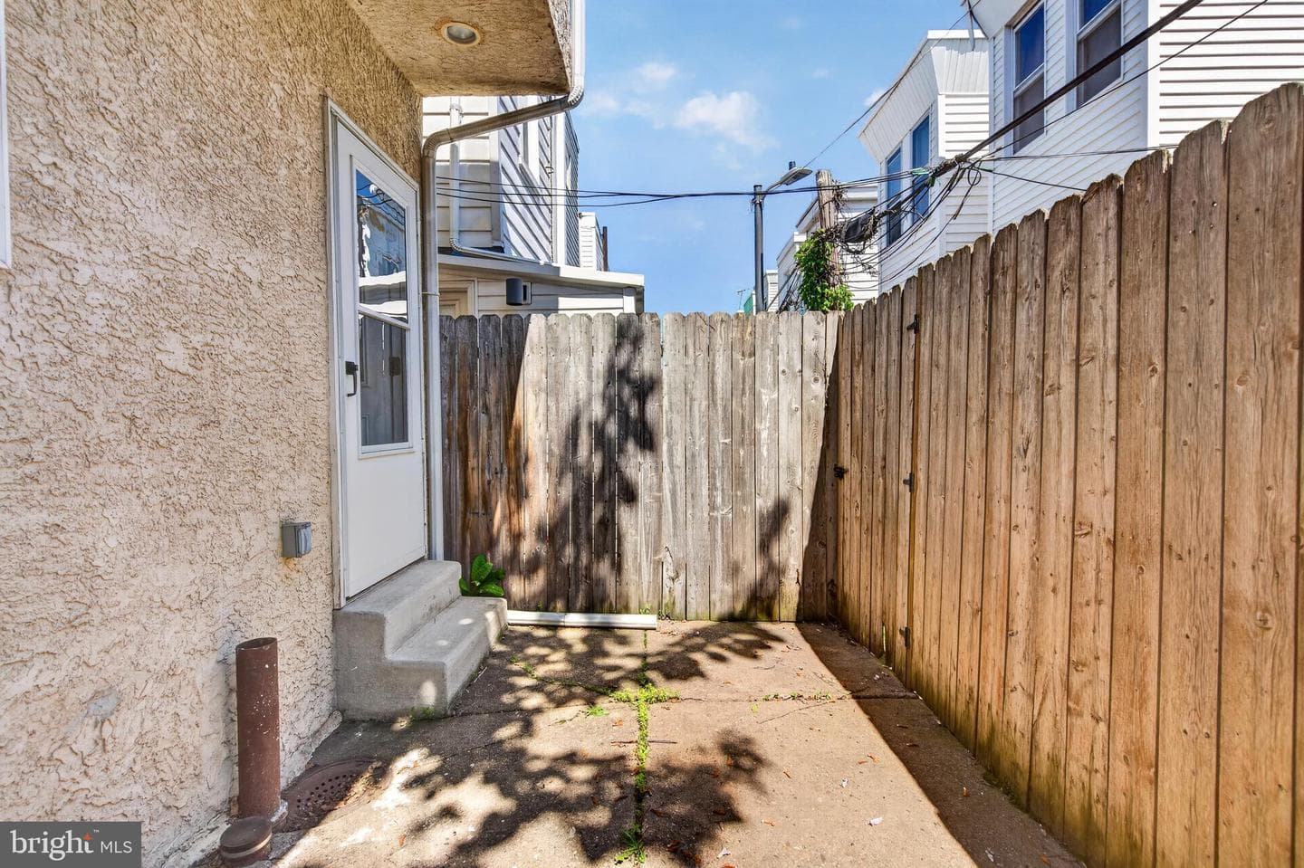 2355 E Harold Street photo 25