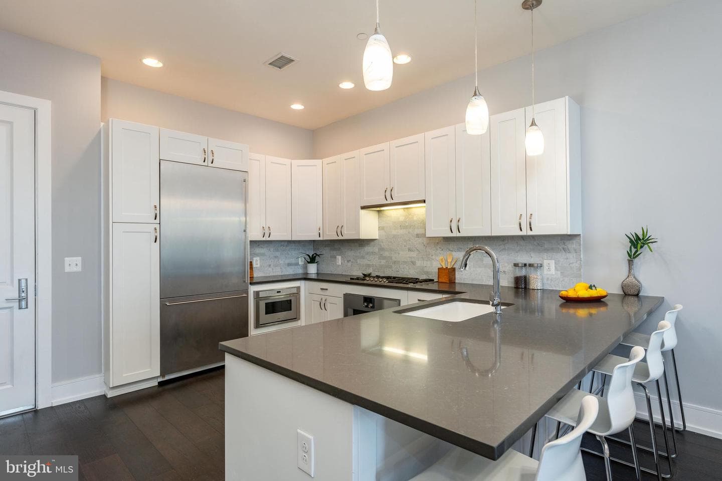 410 S Front Street #102 photo 7