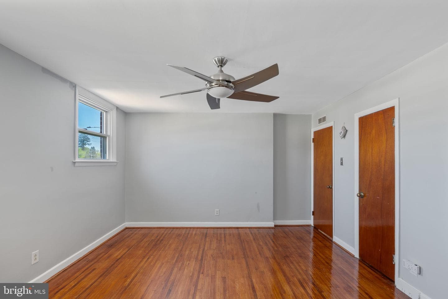 9967 Verree Road photo 12