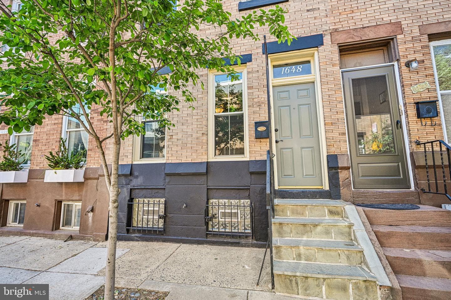 1648 S Lawrence Street photo 3