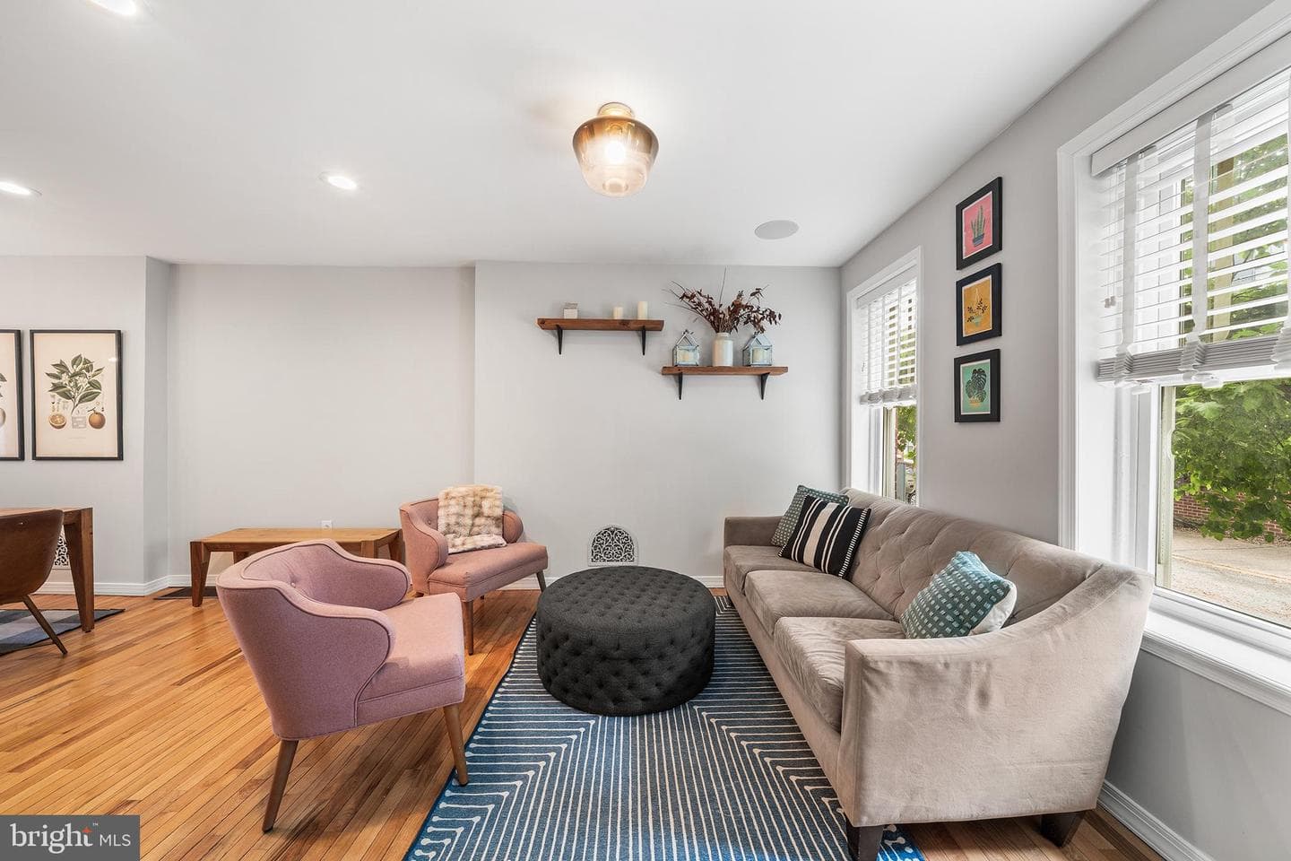 932 N Orianna St photo 6