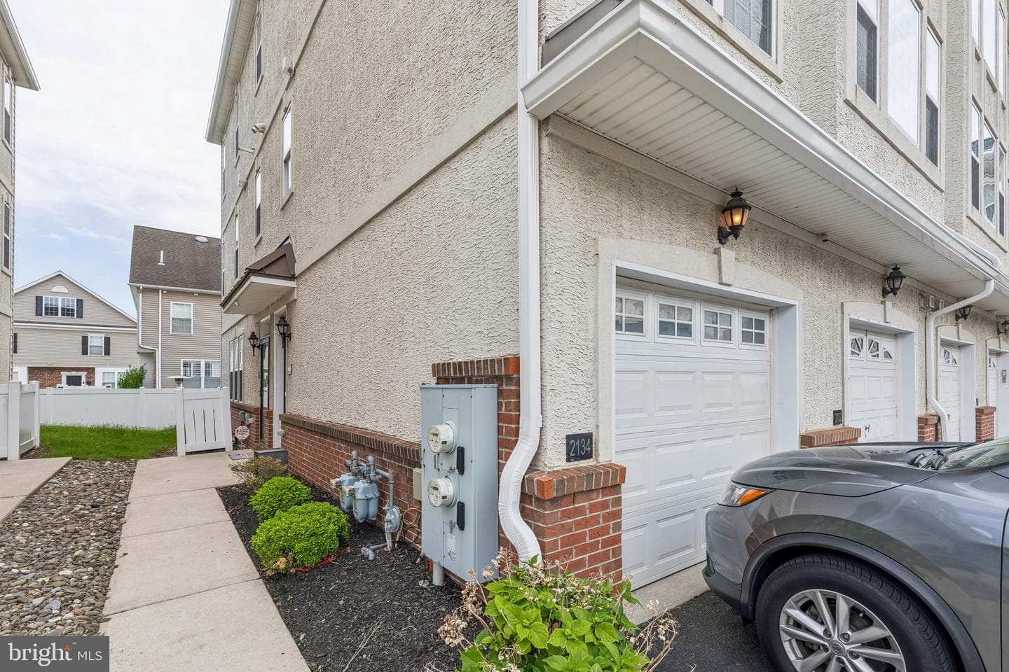 2134 Verona Drive photo 4