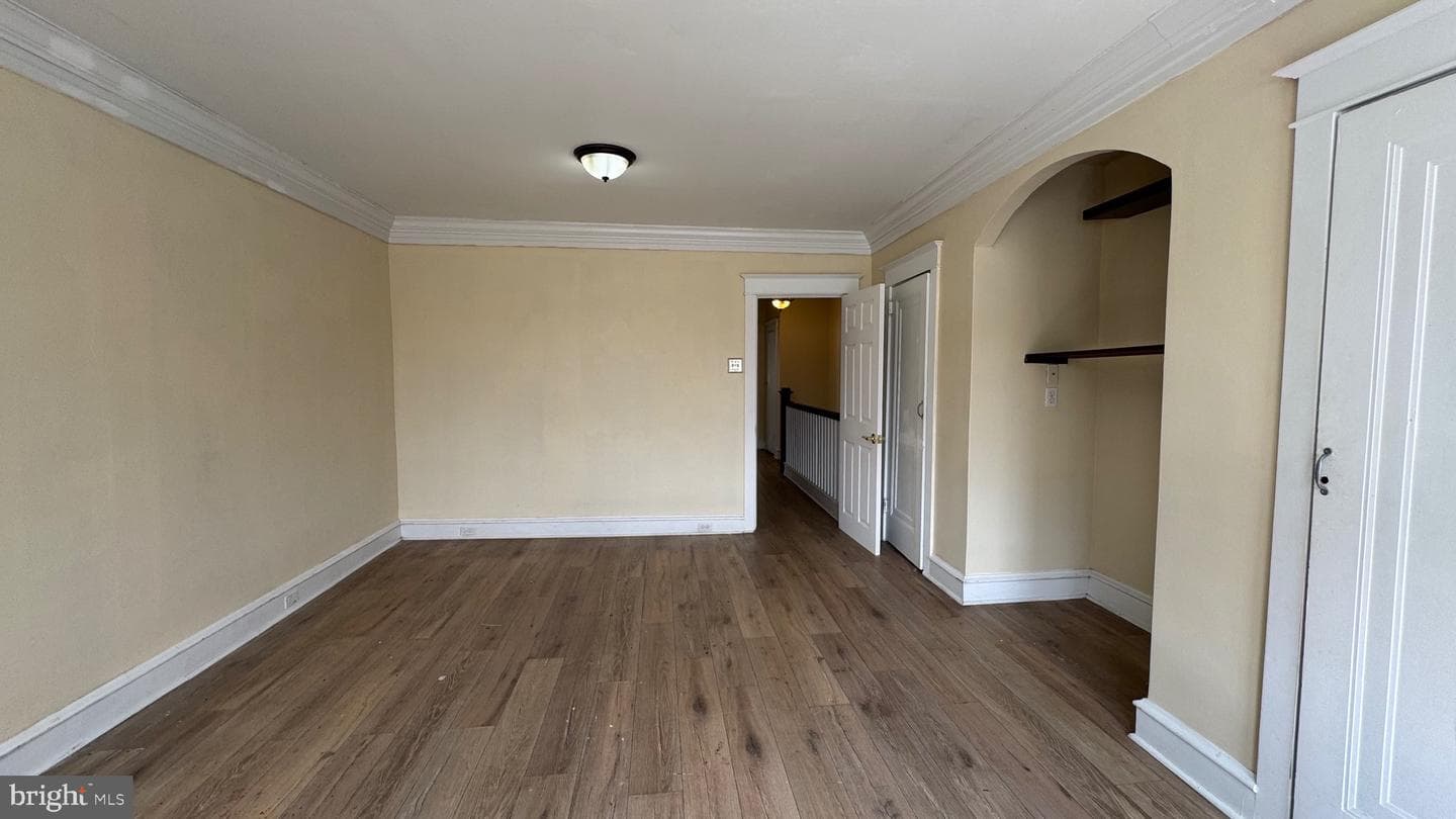3405 Tyson Avenue photo 18