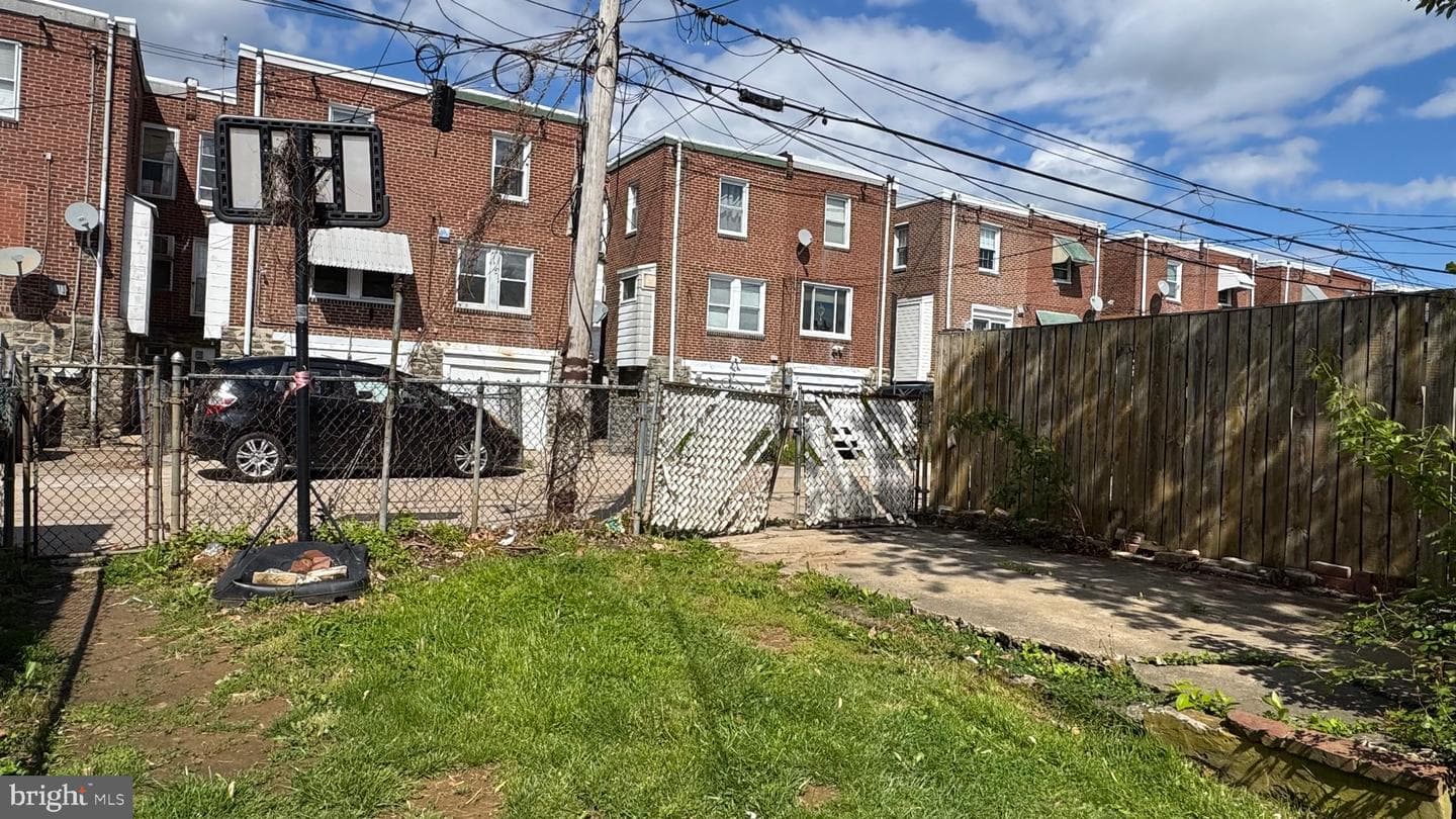 3405 Tyson Avenue photo 24