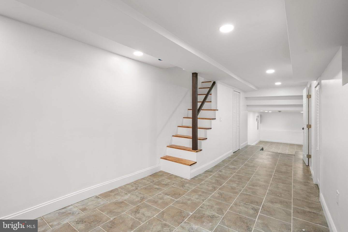 895 N 66th Street photo 30