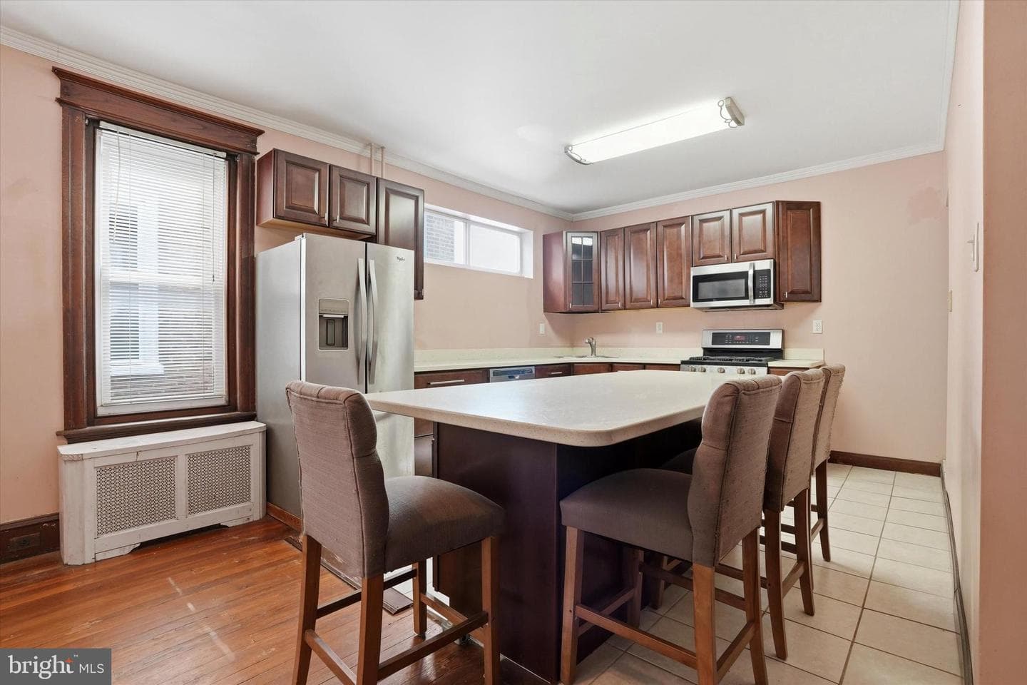255 Dupont Street photo 10