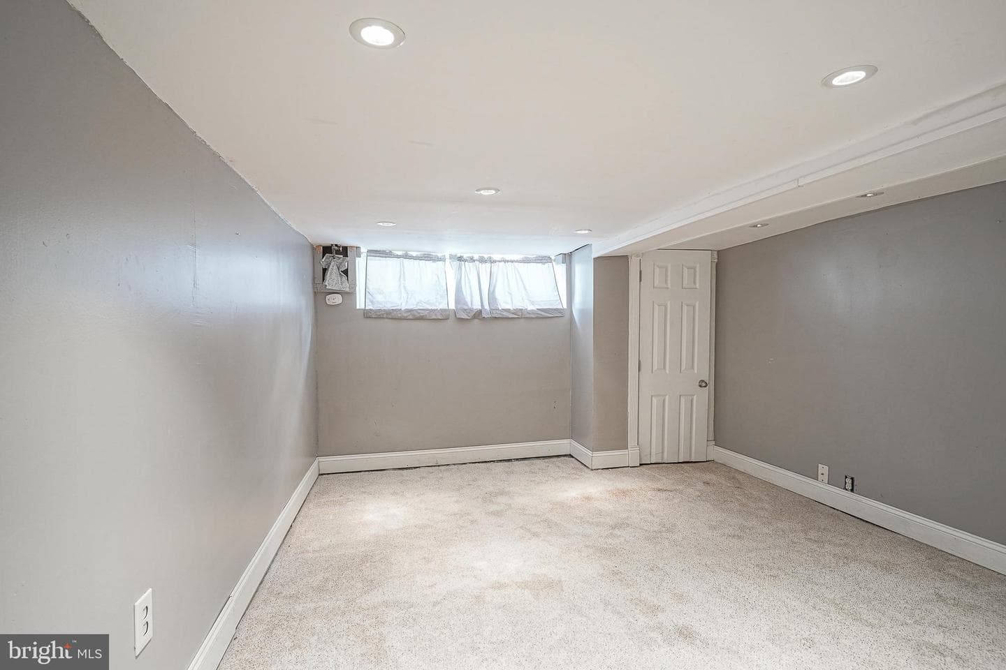 3333 Livingston Street photo 20