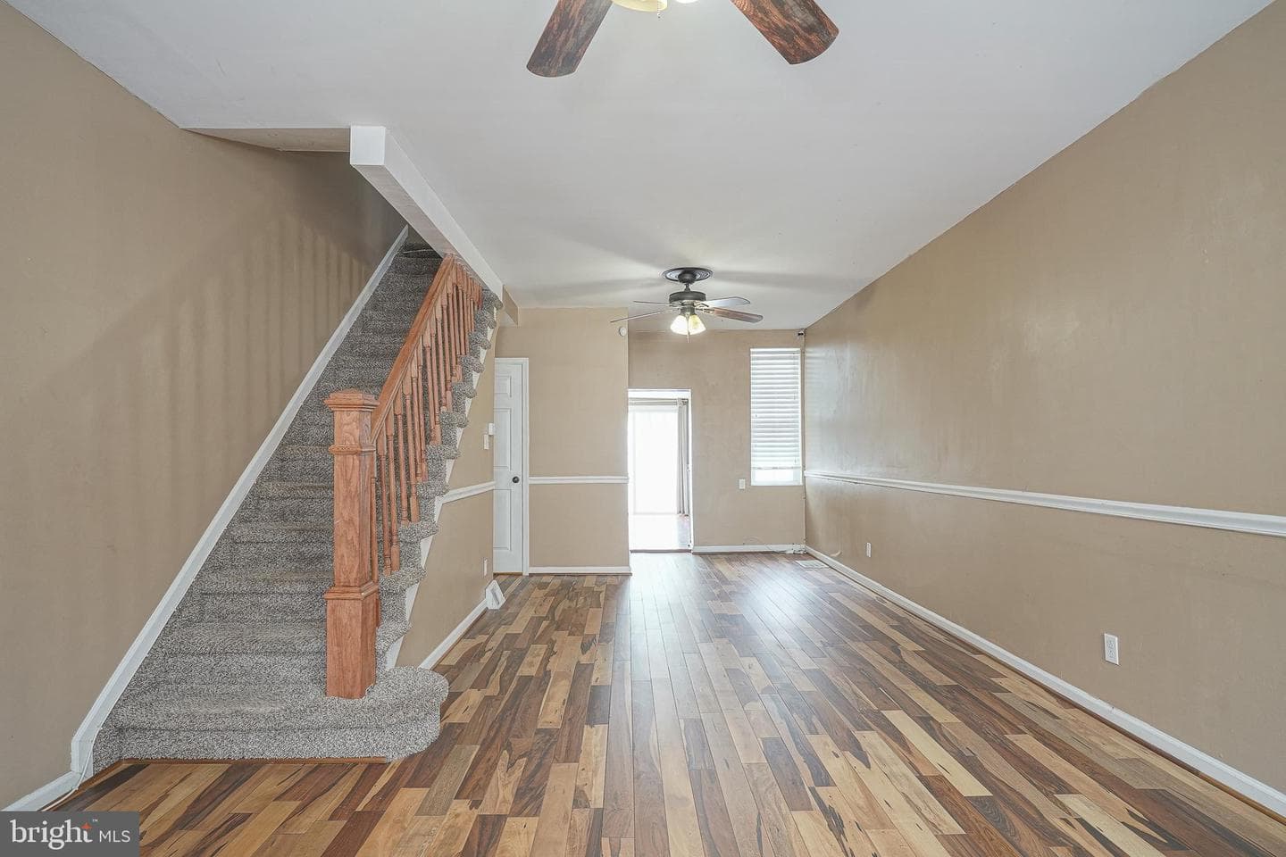 3333 Livingston Street photo 3
