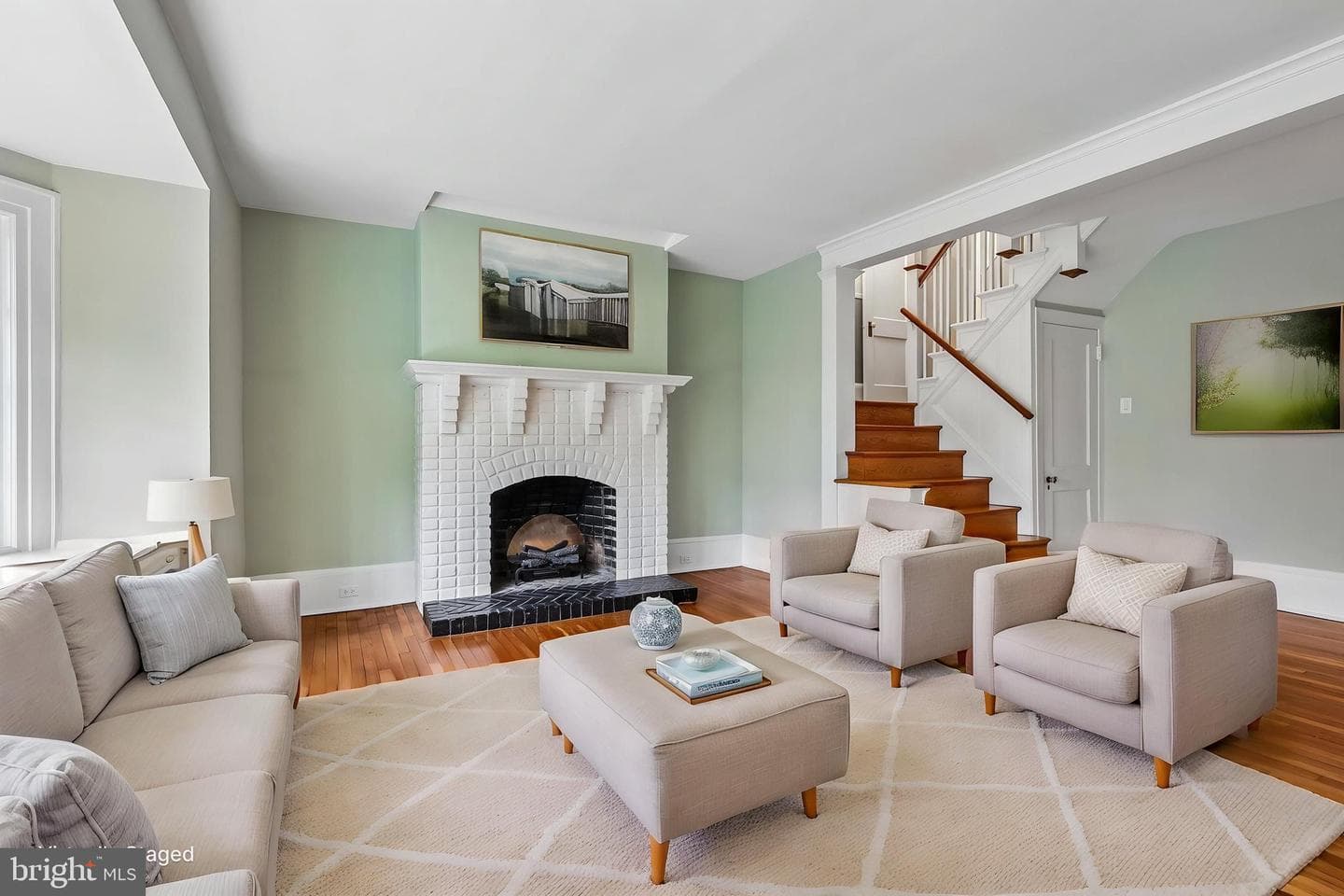 3219 W Penn Street photo 6