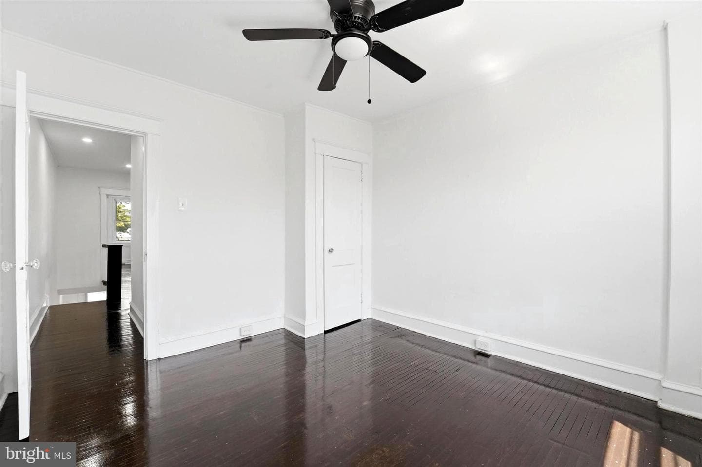 5212 Euclid Street photo 22