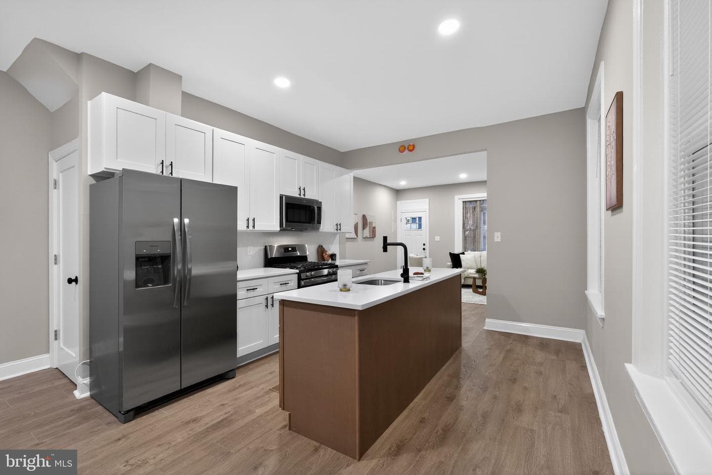 6111 Baynton Street, Philadelphia