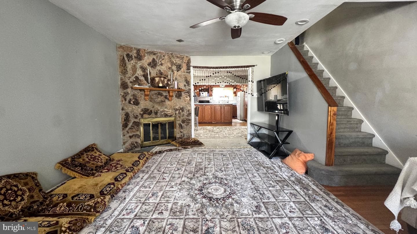 3348 Englewood Street photo 3