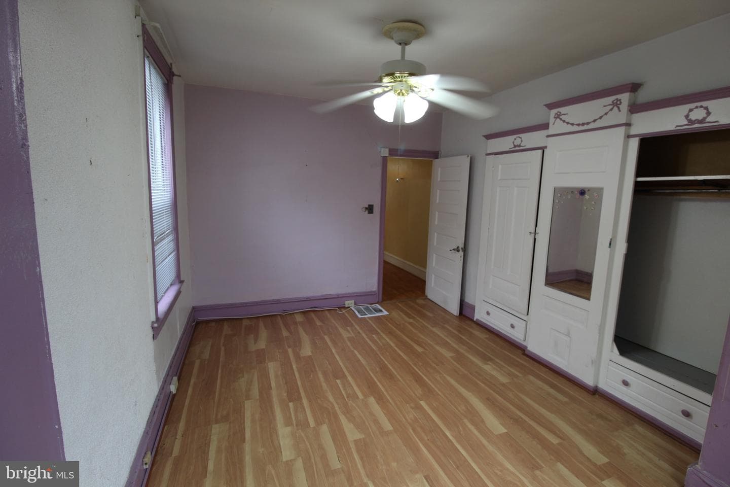6048 Irving Street photo 11
