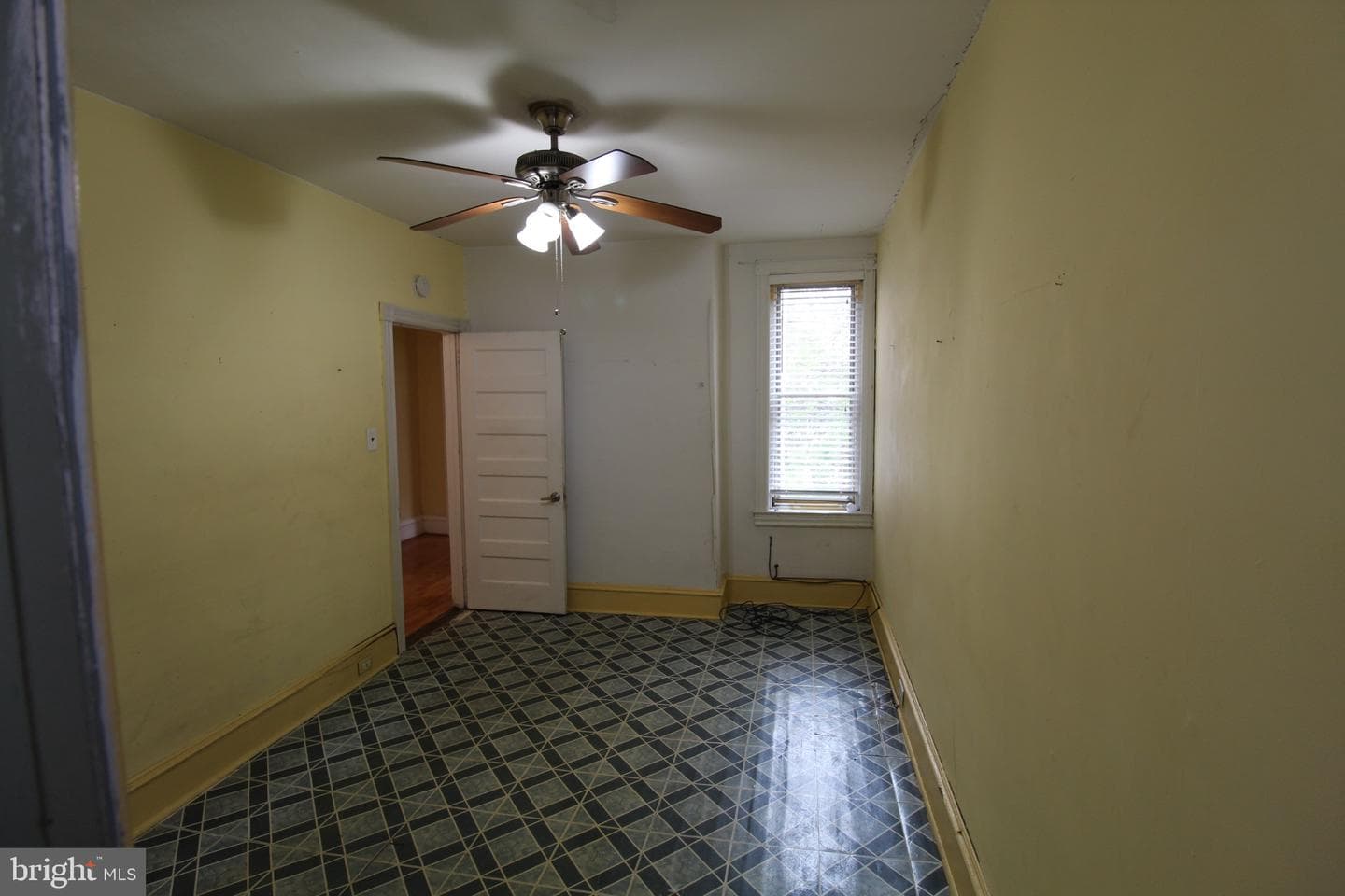 6048 Irving Street photo 17