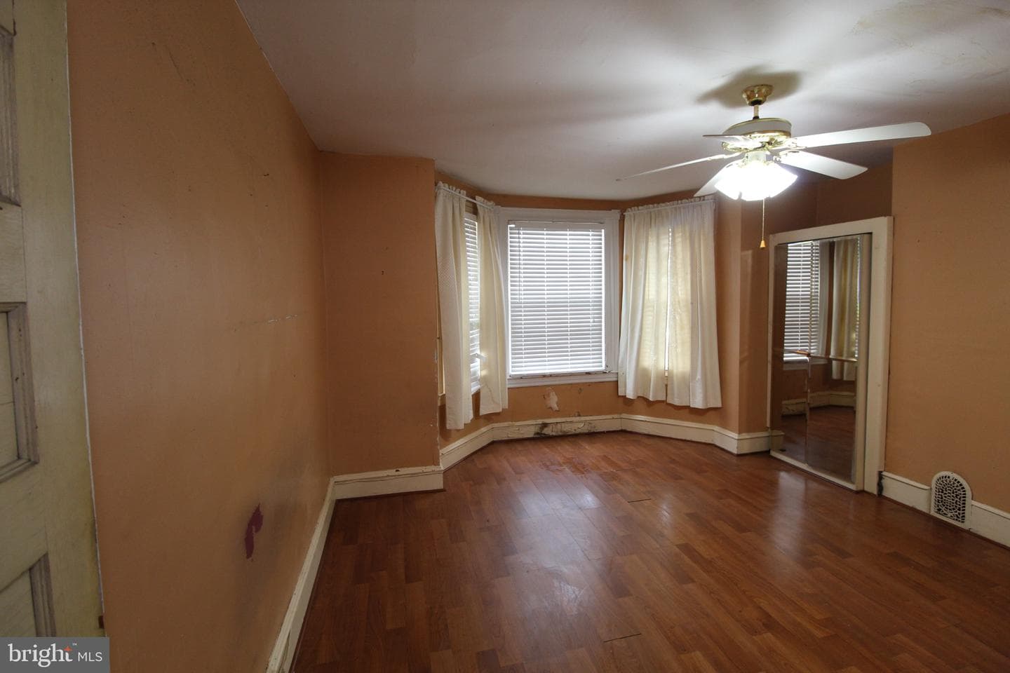 6048 Irving Street photo 18