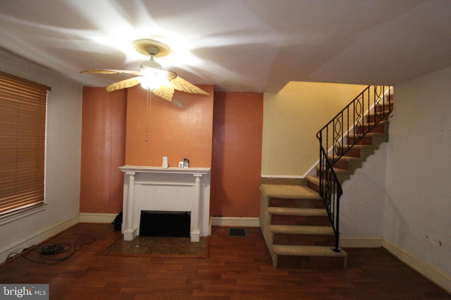 6048 Irving Street photo 4