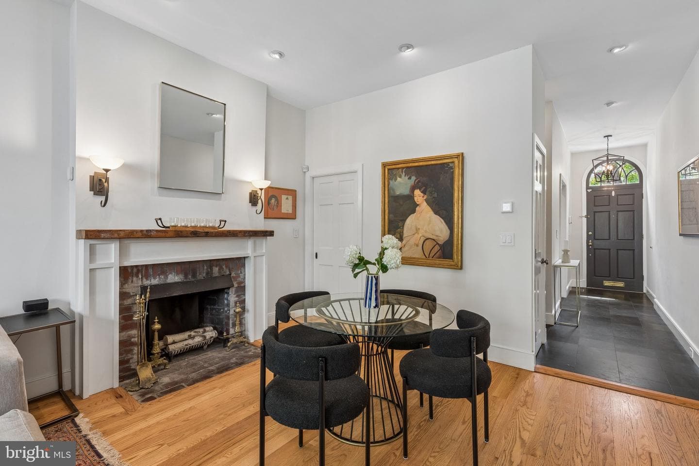 2415 Pine Street photo 8