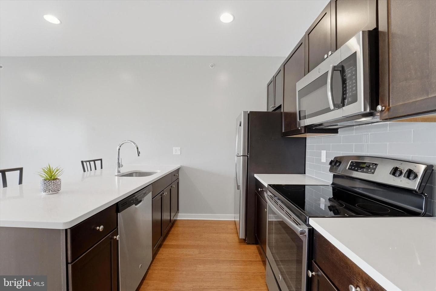 1608 Ridge Avenue #403 photo 13