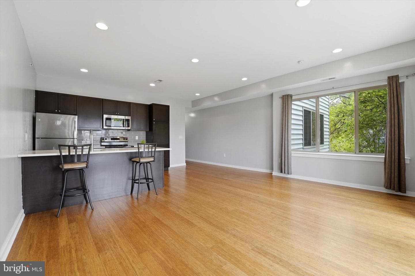 1608 Ridge Avenue #403 photo 16