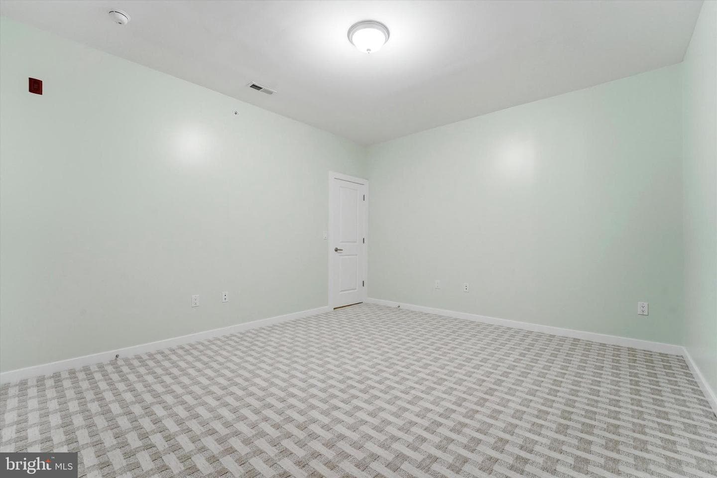 1608 Ridge Avenue #403 photo 23