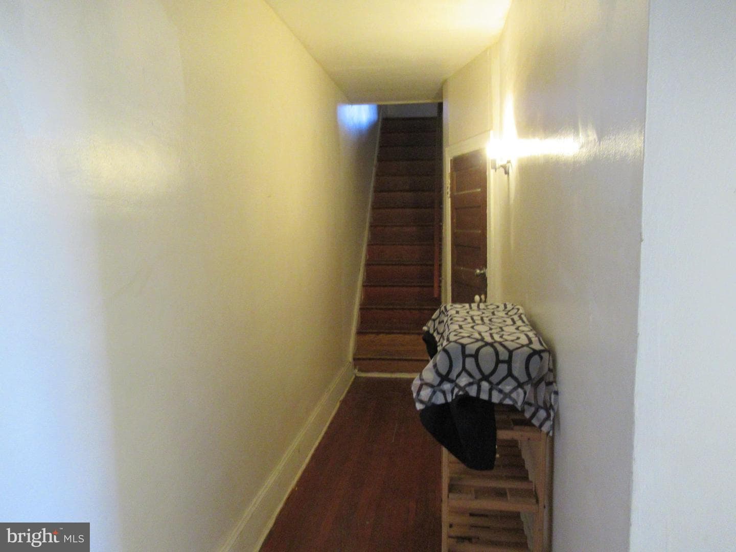 5022 Newhall Street photo 23
