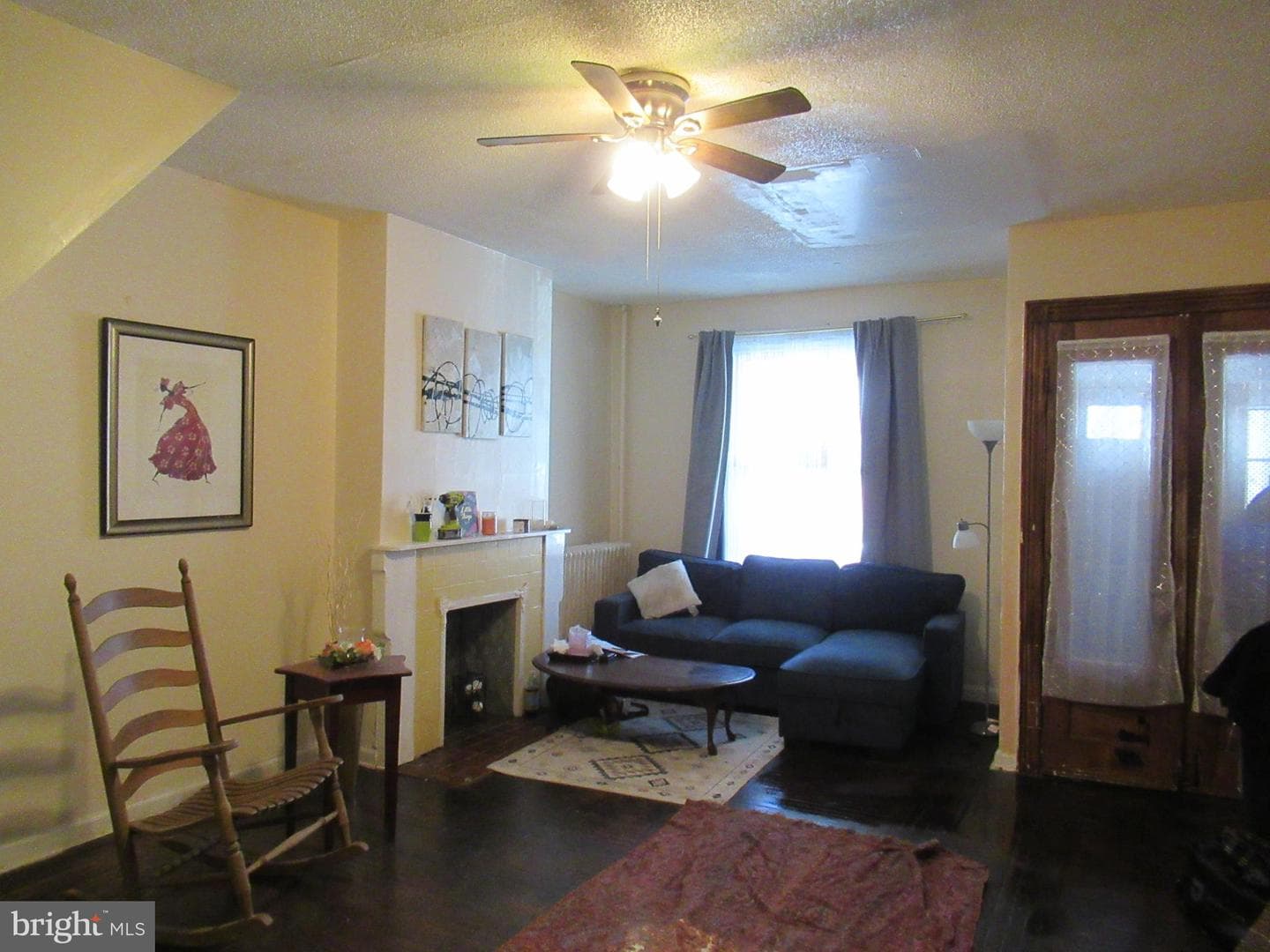 5022 Newhall Street photo 3