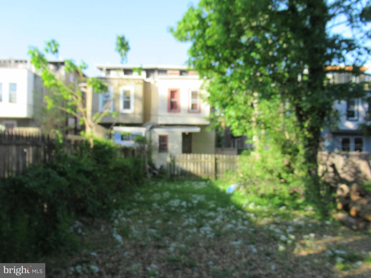 5022 Newhall Street photo 33
