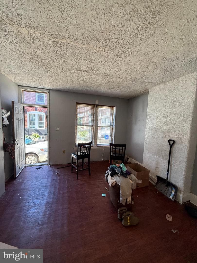 2719 Sears Street photo 4