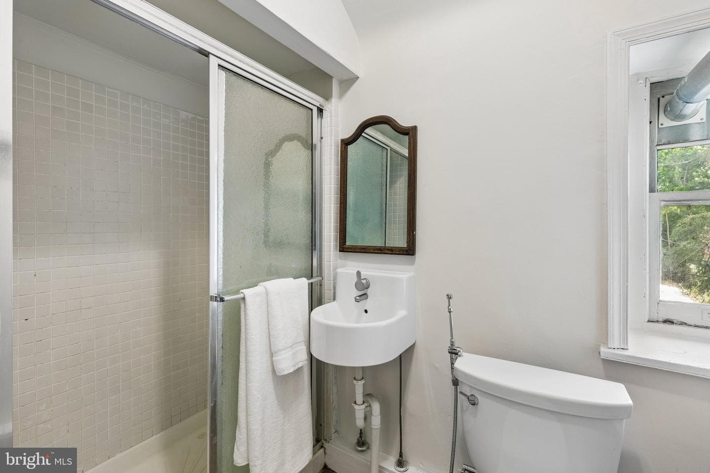 5940 Overbrook Avenue photo 37