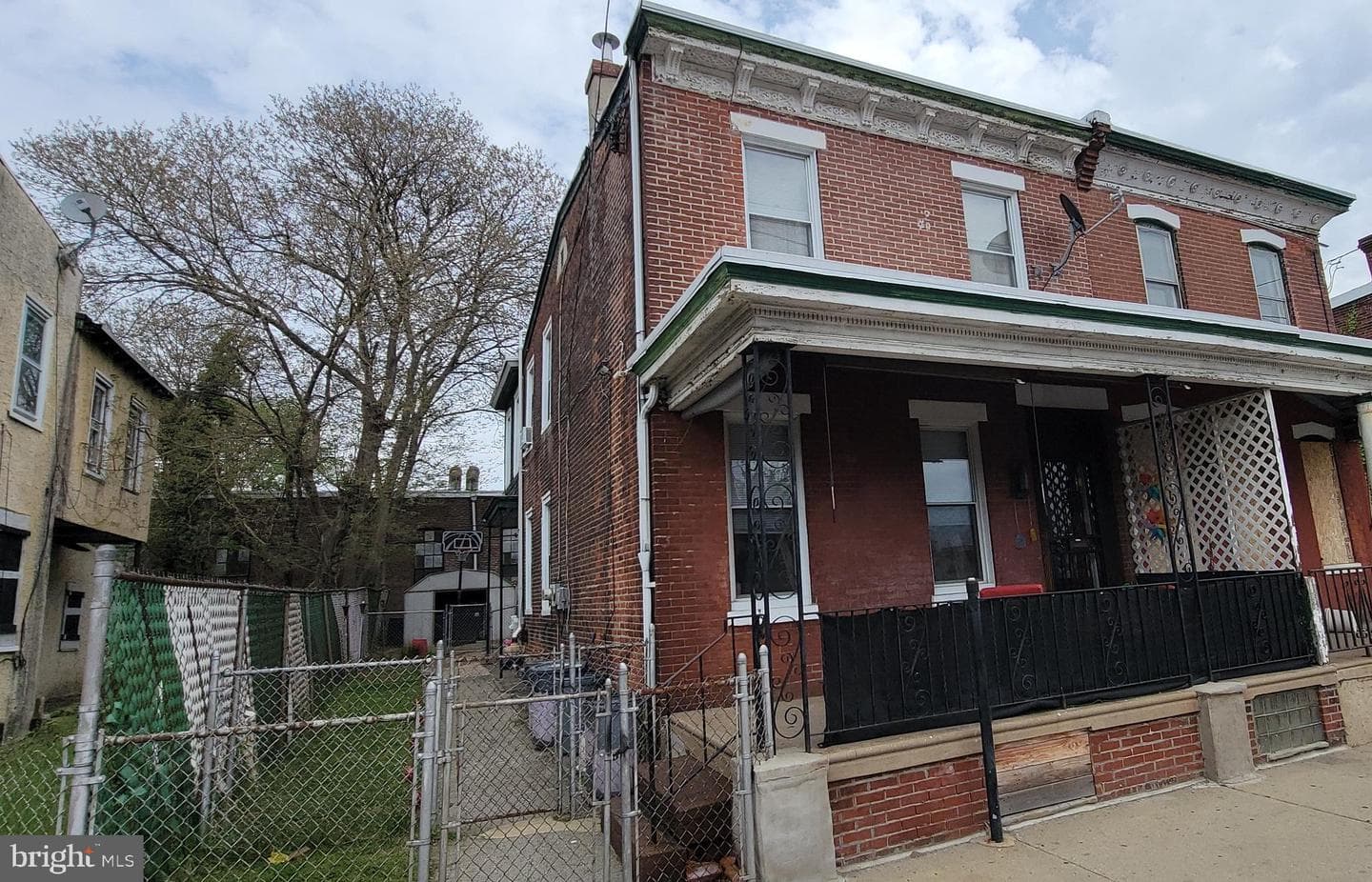 1683 Margaret Street