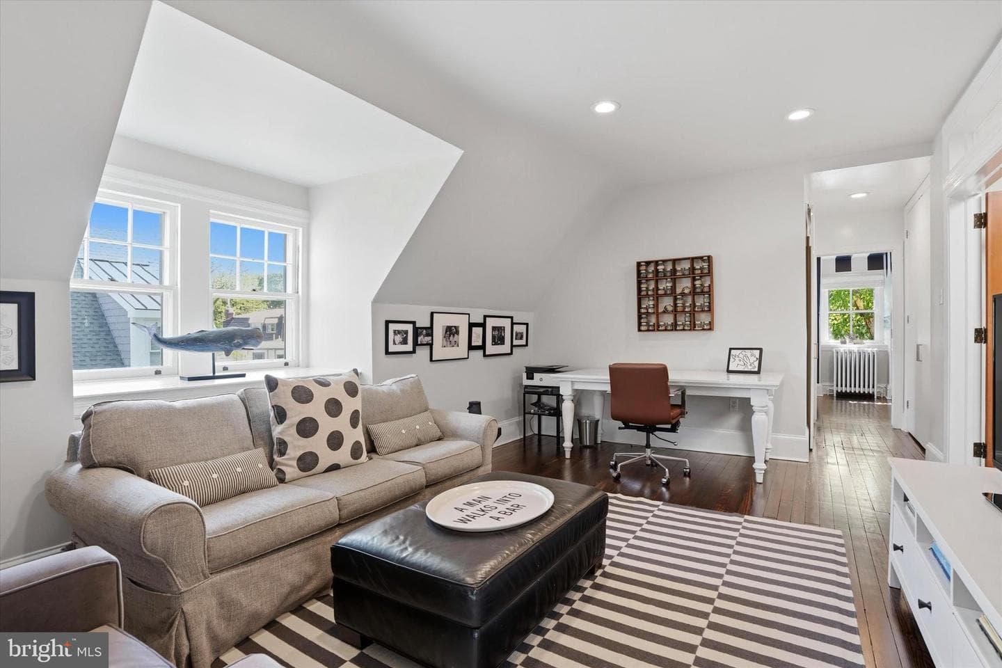 36 E Chestnut Hill Avenue photo 31