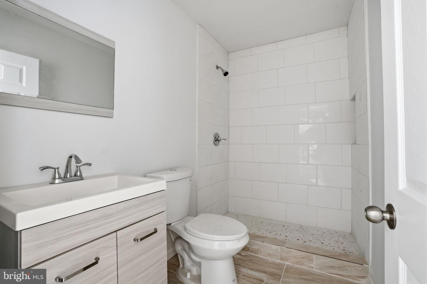1928 W Carey Street photo 14