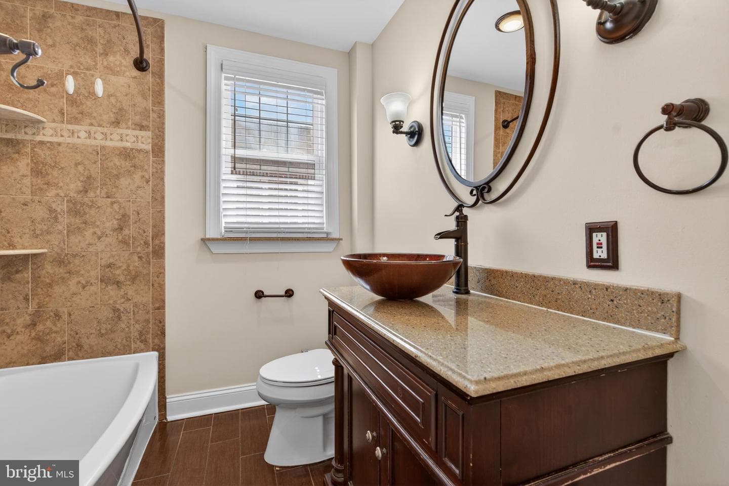 8129 Revere Street photo 13