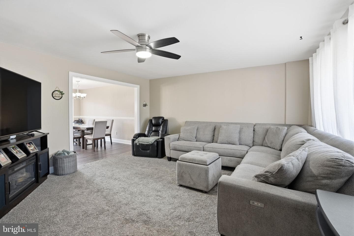 3622 Canby Drive photo 4
