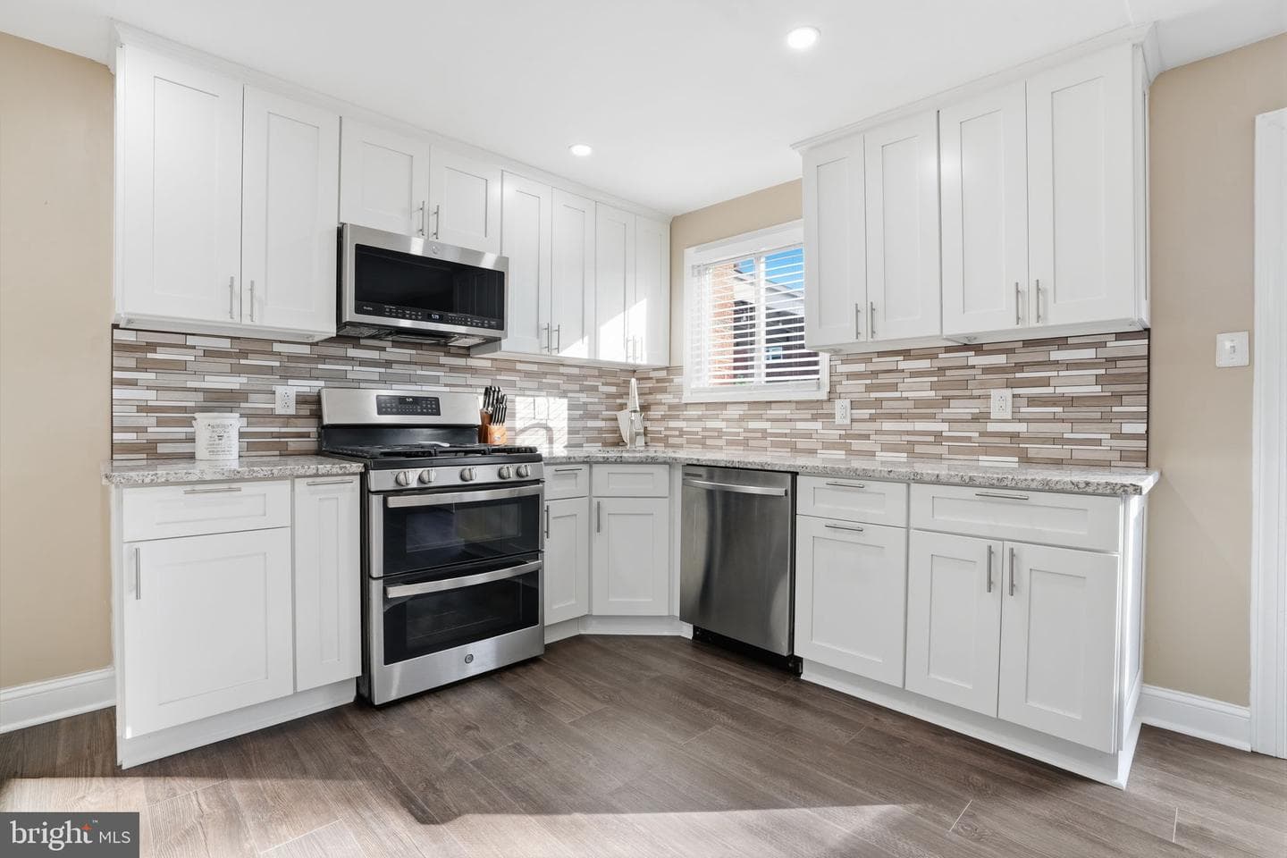 3622 Canby Drive photo 8