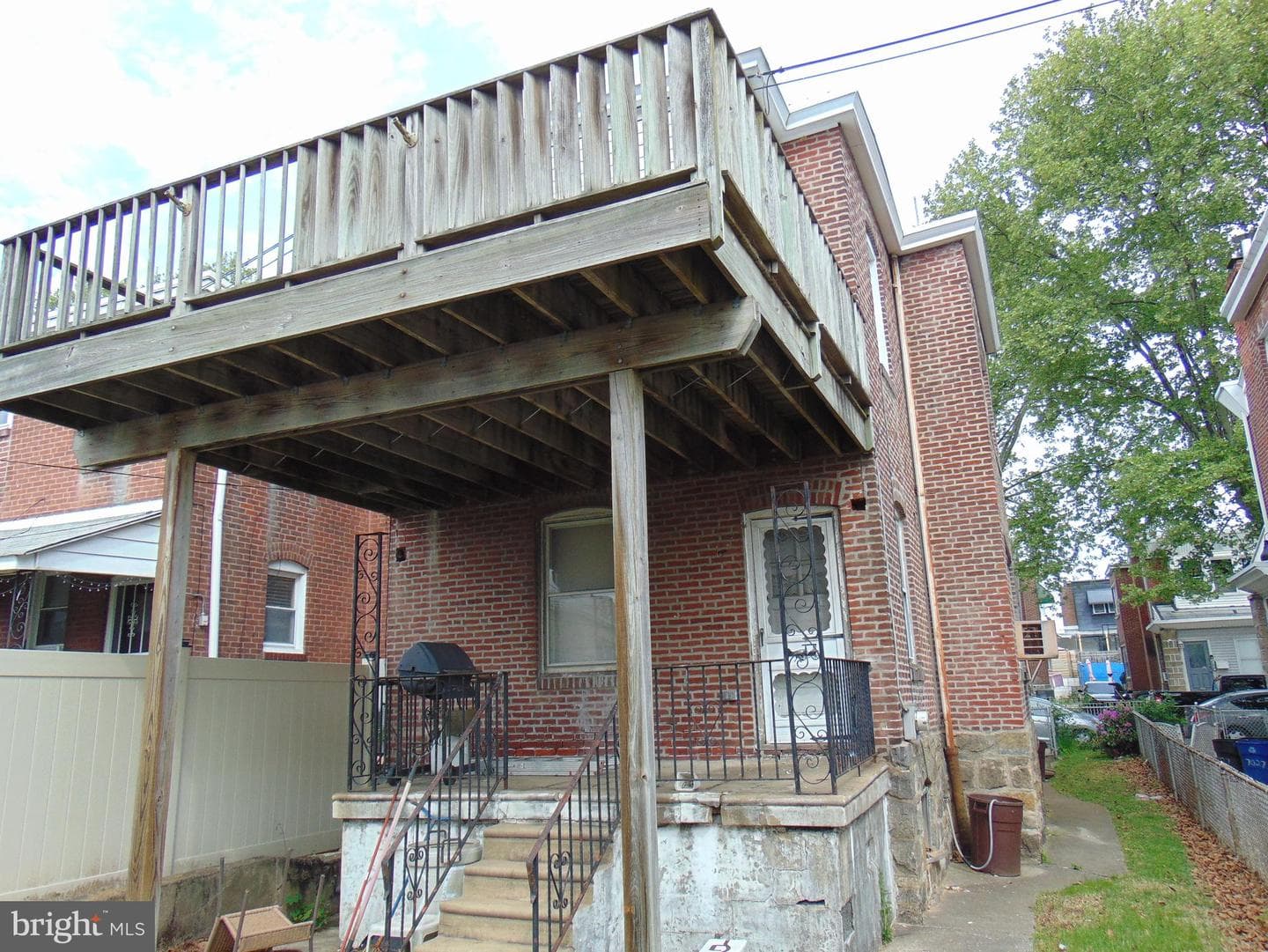 7025 Ditman Street photo 4