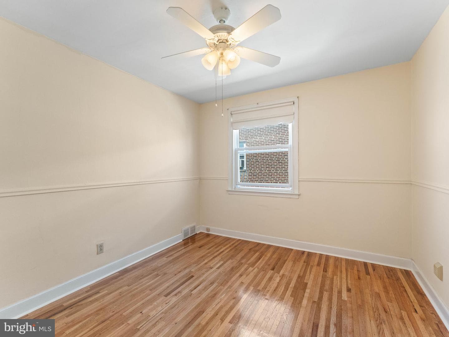 1136 Kerper Street photo 20