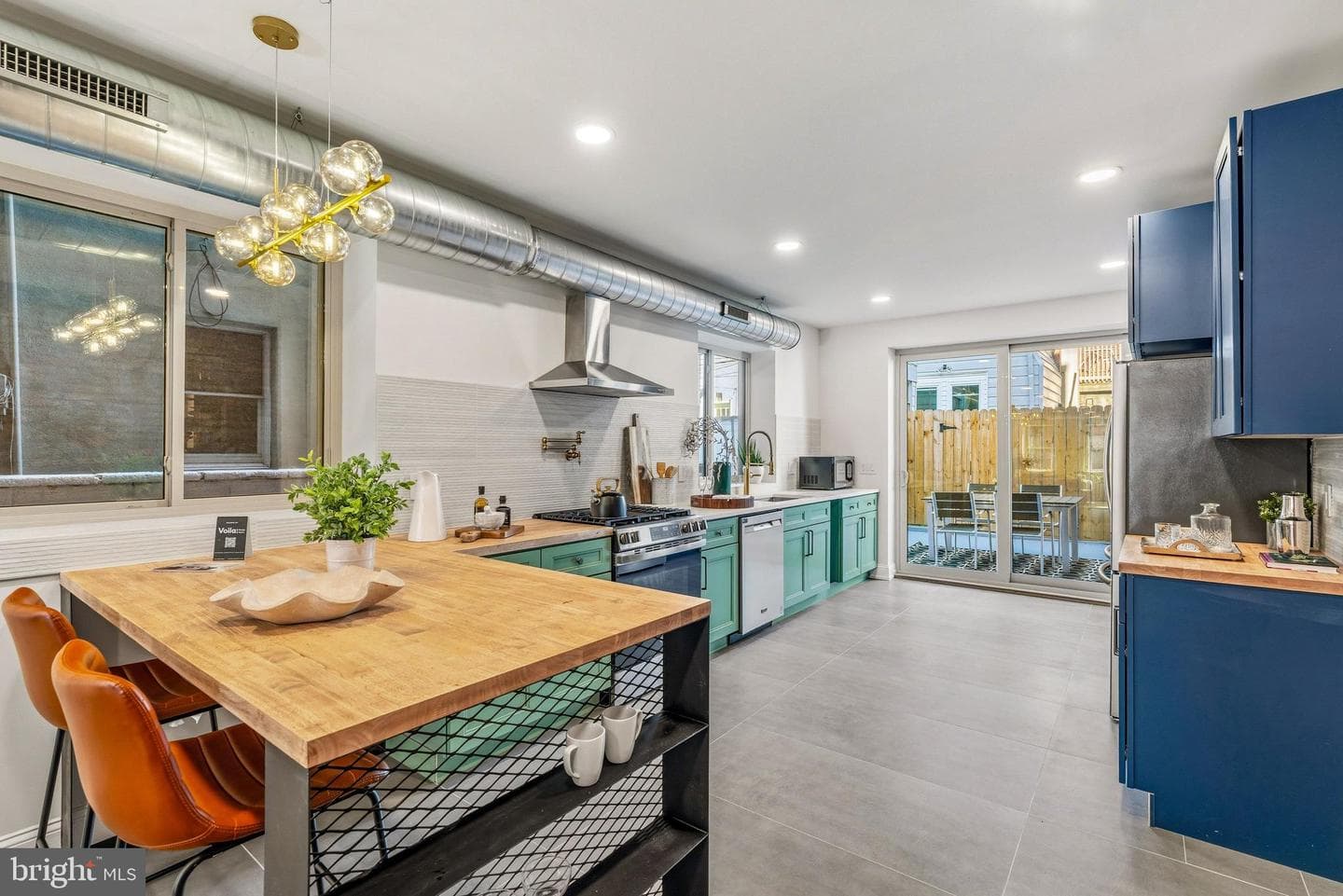 1906 S 10th Street, Philadelphia