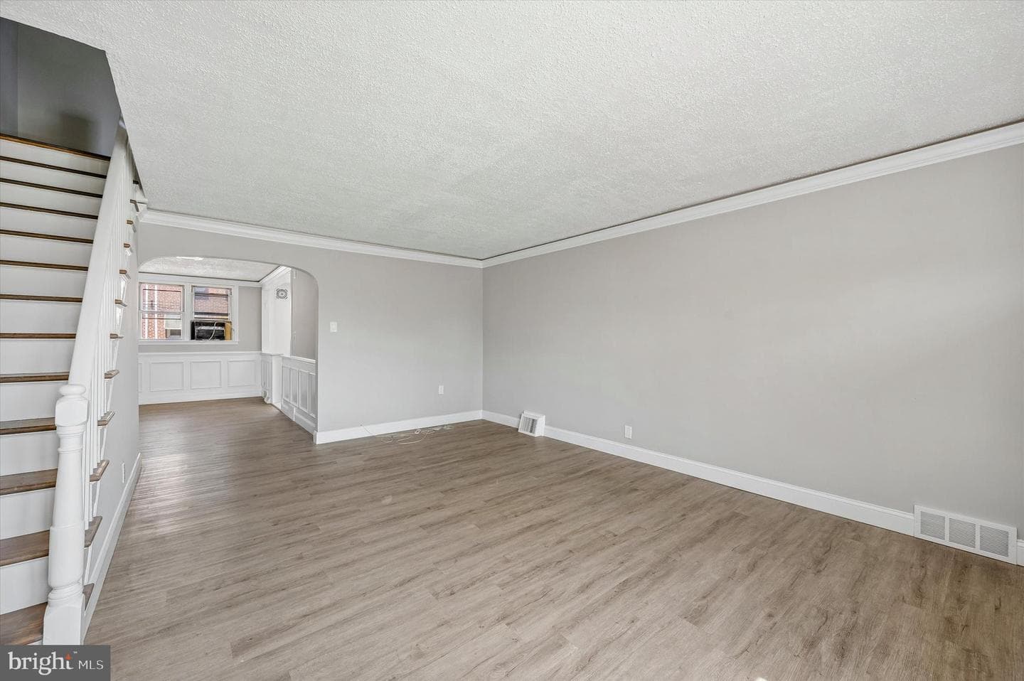 3015 Holme Avenue photo 4
