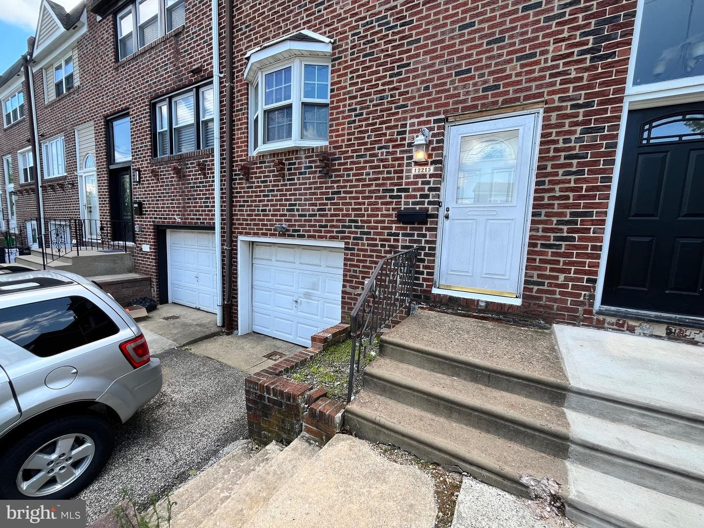 12215 Sweet Briar Road photo 2