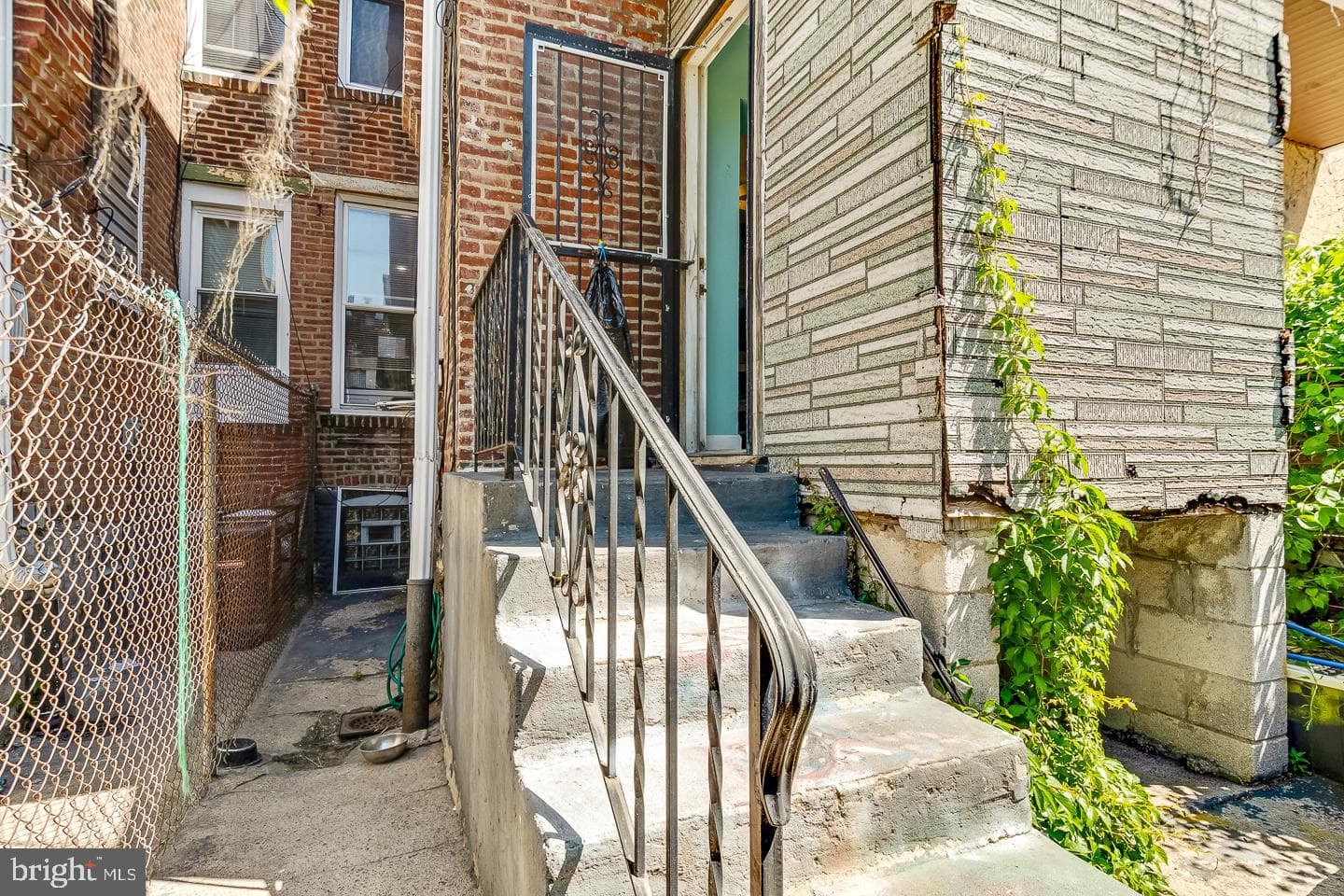 5506 Delancey Street photo 21