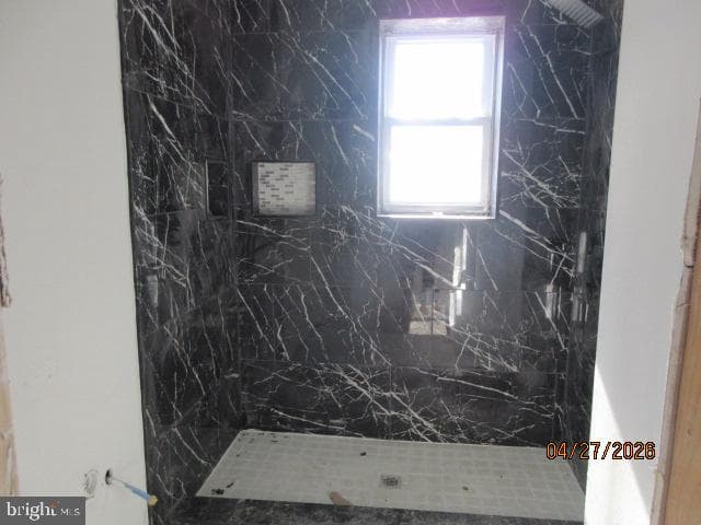 929 Cantrell Street photo 6